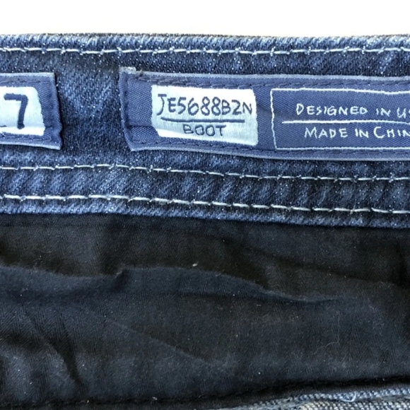 Miss Me Blue Jeans - Size 27 Bootcut Pre-owned in excellent condition - Picture 3 of 12